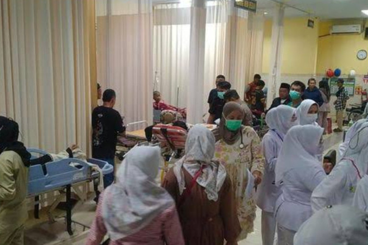 11 Sekolah Keracunan MBG di Batang Viral, Dapur SPPG Disuspen Tak Boleh Beroperasi!