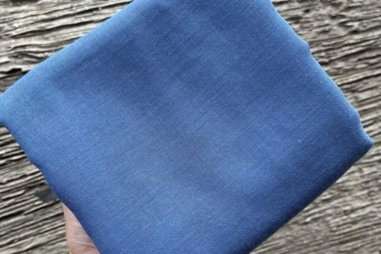 Video Kerudung Biru di Mobil Viral Bikin Heboh Netizen Jagat Maya! Rekaman Amatir ini Sedang Banyak Dicari Kebenarannya