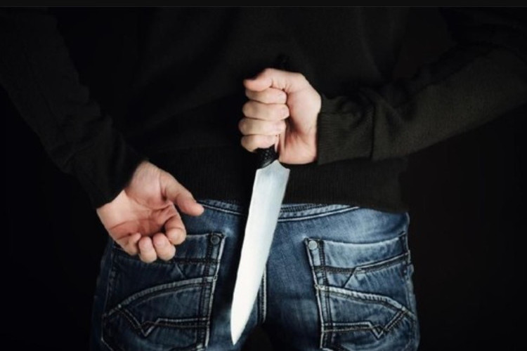 Sopir Taksi Green SM Ditusuk Wanita Tak Dikenal, Polisi Dalami Motif Hingga Lakukan Penahanan Pelaku!