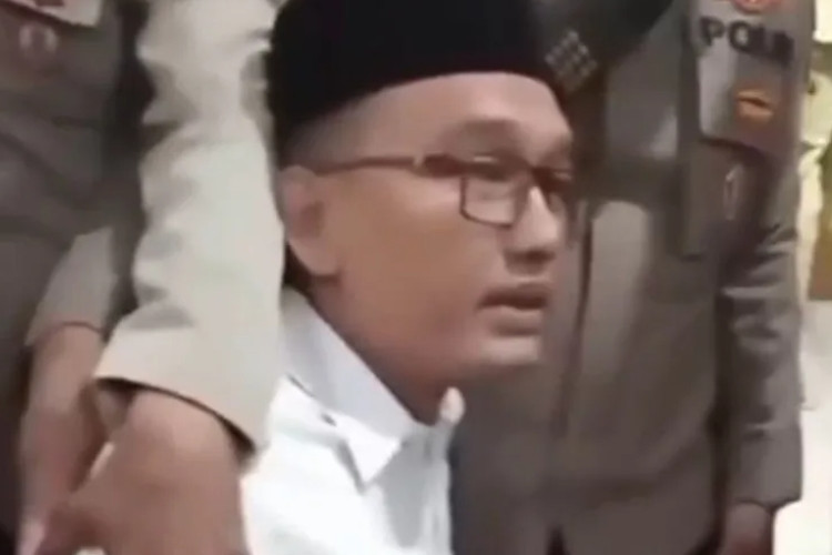 Faradila Amalia Najwa Mahasiswi UMM yang Dihabisi Oleh Bripka Agus, Tersangka Mengamuk di Ruang Sidang Saat Divonis Hukuman Mati