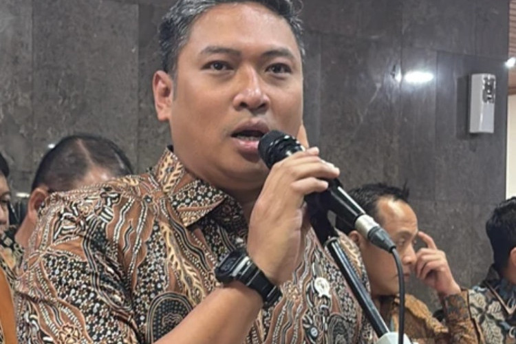 BGN Serahkan Dugaan Keracunan MBG pada Pihak Polisi, DPR Dorong Pengawasan Diperketat