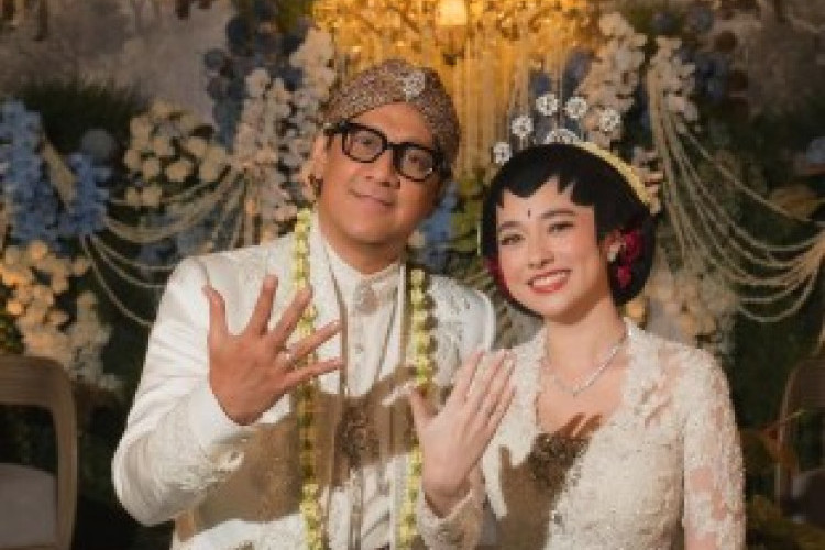 Sah! Andre Taulany Resmi Menikah dengan Amanda Rigby dalam Suasana Khidmat