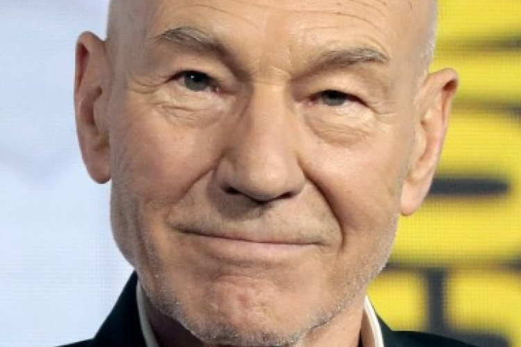 Kisah Inspiratif Patrick Stewart Bangkit dari Masa Kecil yang Sulit di Yorkshire Hingga Mendapat Gelar Bangsawan dari Ratu Inggris