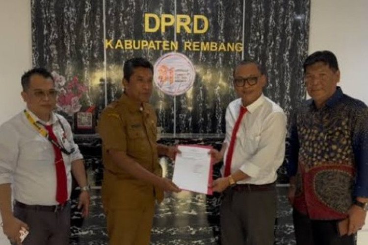Skandal Asusila Guncang Rembang: Oknum Anggota DPRD Dilaporkan Selingkuhi Istri Kades Saat Kunjungan Kerja