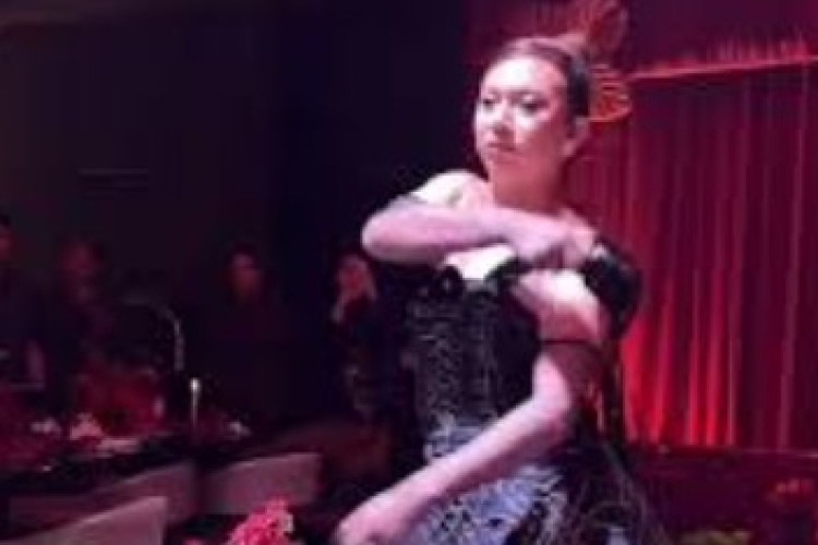 Duduk Perkara Kontroversi Video Viral Acara Fashion Show Waria di Makassar yang Digelar Saat Pesta Ulang Tahun Selebgram
