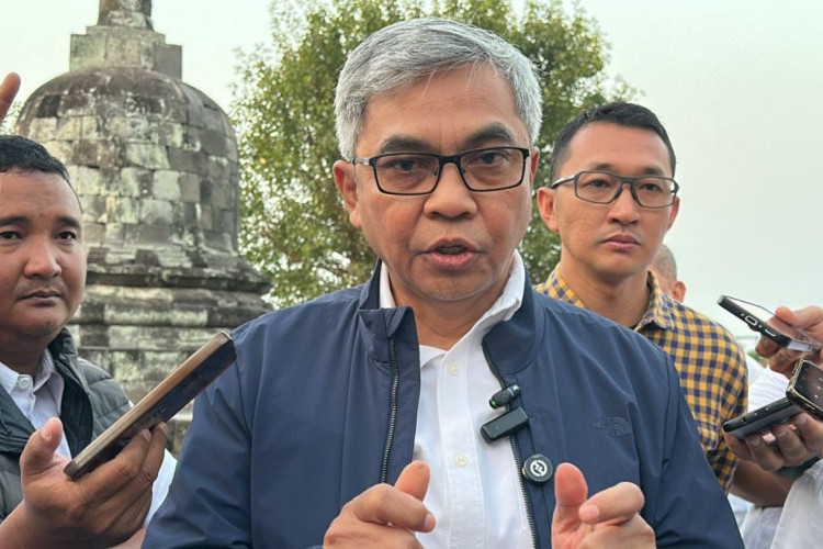 OTT KPK Dugaan Korupsi BNPB Terungkap, 14 Orang Diamankan Hingga Uang Rp 1,4 Miliar Disita!