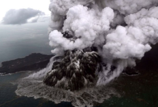 WASPADA! Gunung Anak Krakatau Erupsi Lagi Setelah 25 Hari, Warga Diminta Untuk Tetap Waspada